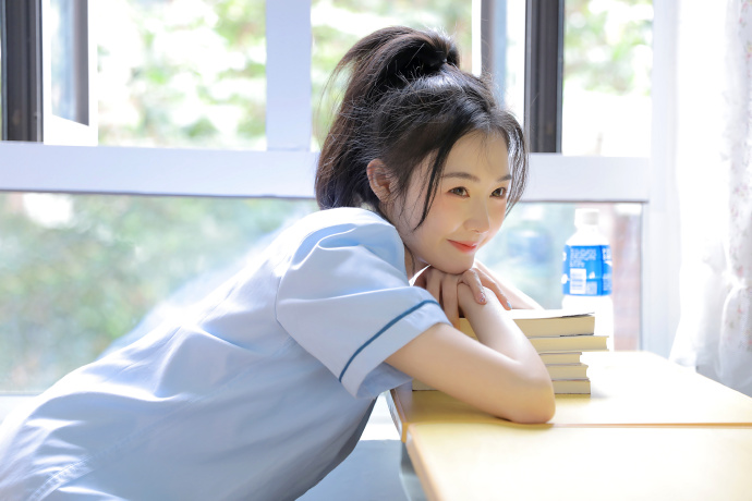 消失的她